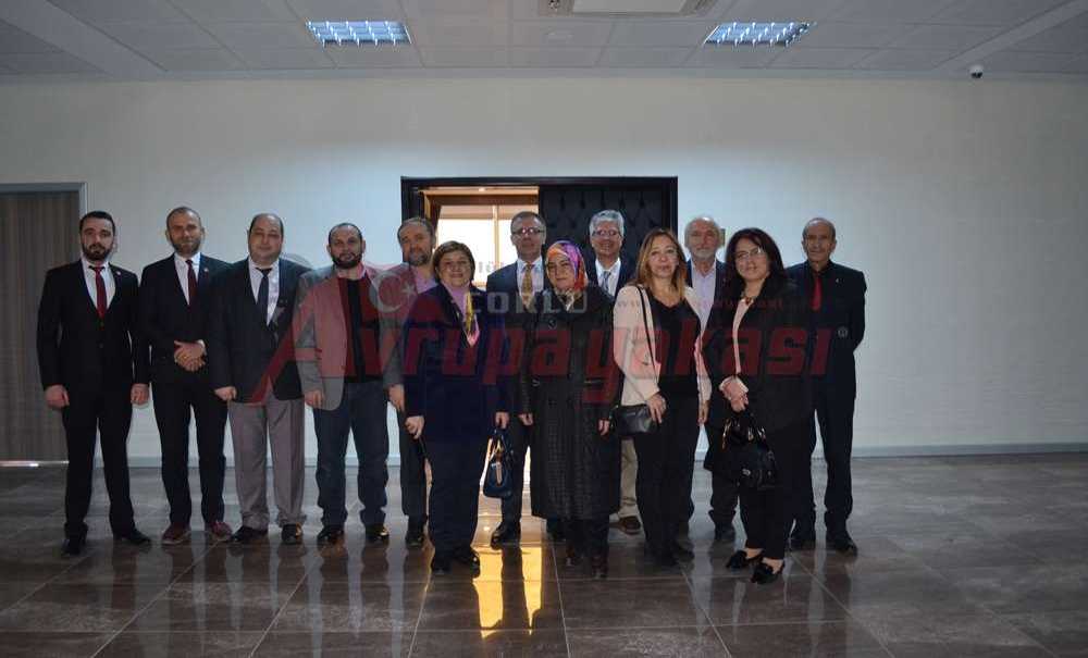 Toplanan Yardımlar Yemen'e Ulaşacak