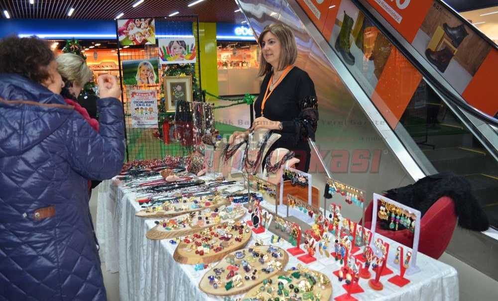 İhtiyaç Sahibi Çocuklar İçin Kermes Düzenlendi