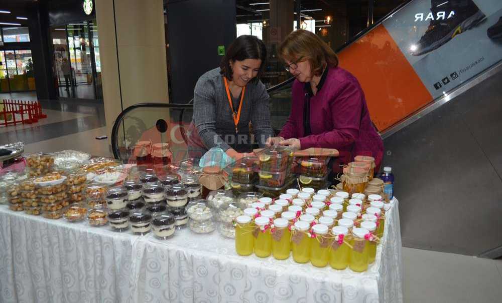İhtiyaç Sahibi Çocuklar İçin Kermes Düzenlendi