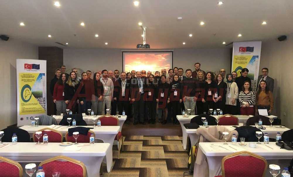 Büyükşehir'de Eğitim Programları Devam Ediyor