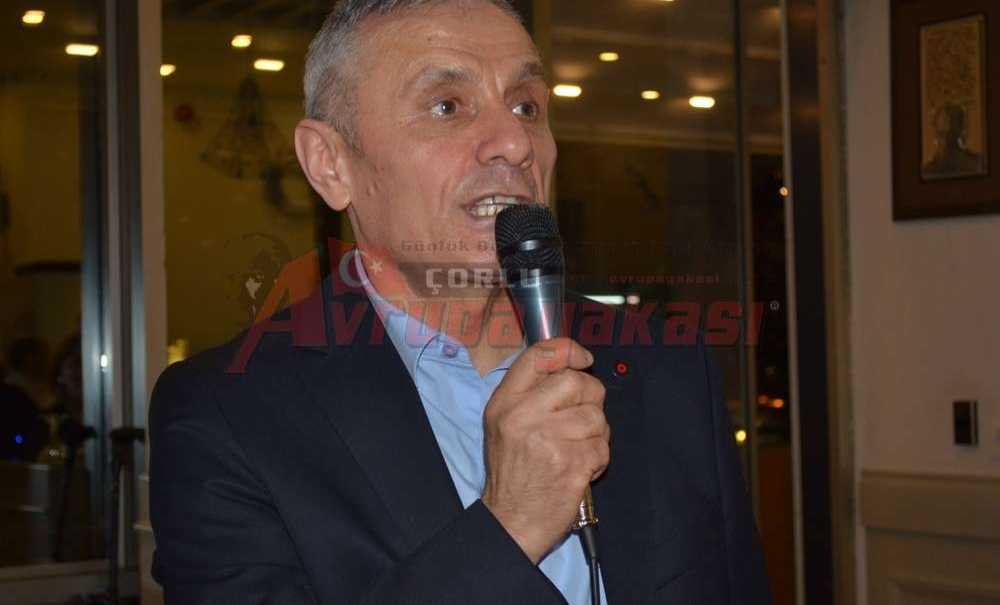 Eğitim Sen Üyeleri Dayanışma Yemeğinde Buluştu