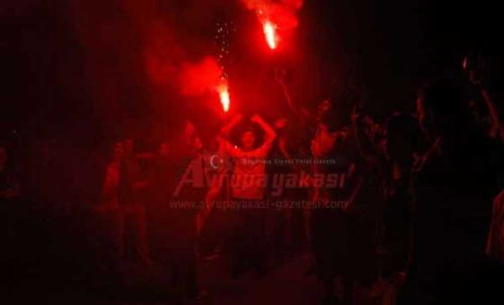 Galatasaray Galibiyeti Çorlu`daki Fenerbahçelileri Sokağa Döktü