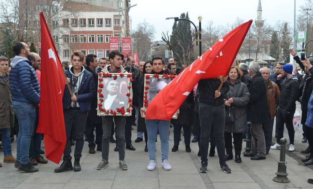Uğur Mumcu Çorlu'da Anıldı