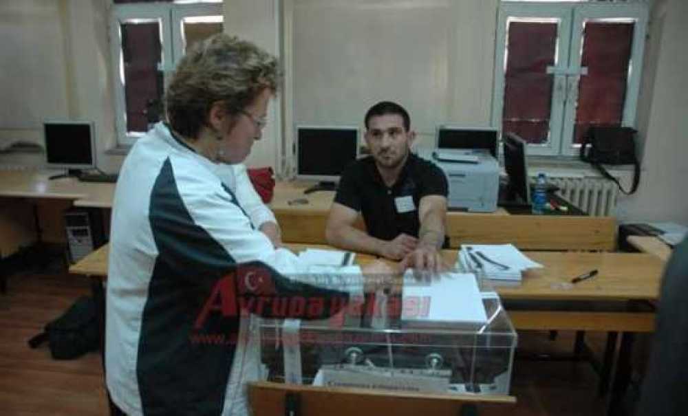 Çorlu`daki Seçmenler Hak Ve Özgürlükler Hareketi Dedi