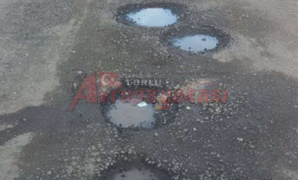 Yol Değil, Köstebek Yuvası