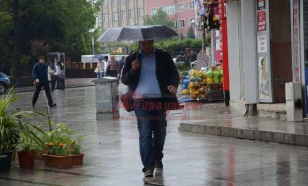 Çorlu Sağanak Yağmura Teslim