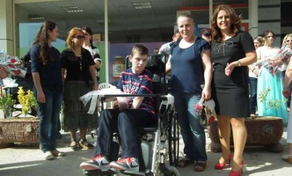 Kermes Gelirleri Akülü Tekerlekli Sandalye Oldu