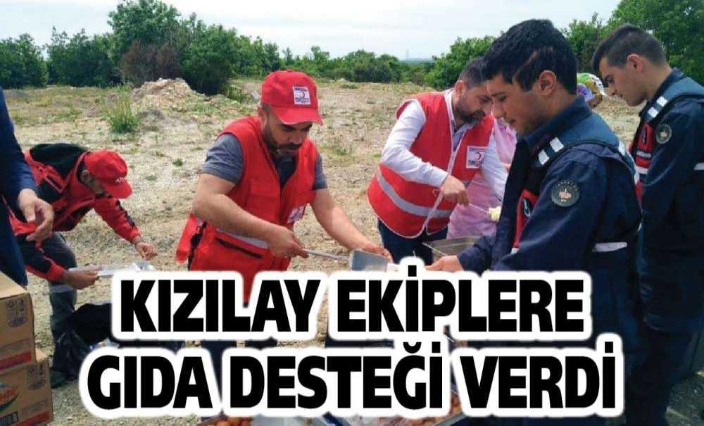 Kızılay Ekiplere Gıda Desteği Verdi