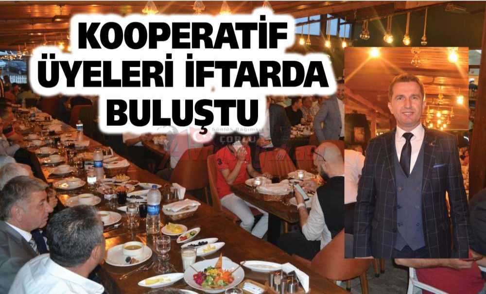 Kooperatif Üyeleri Iftarda Buluştu