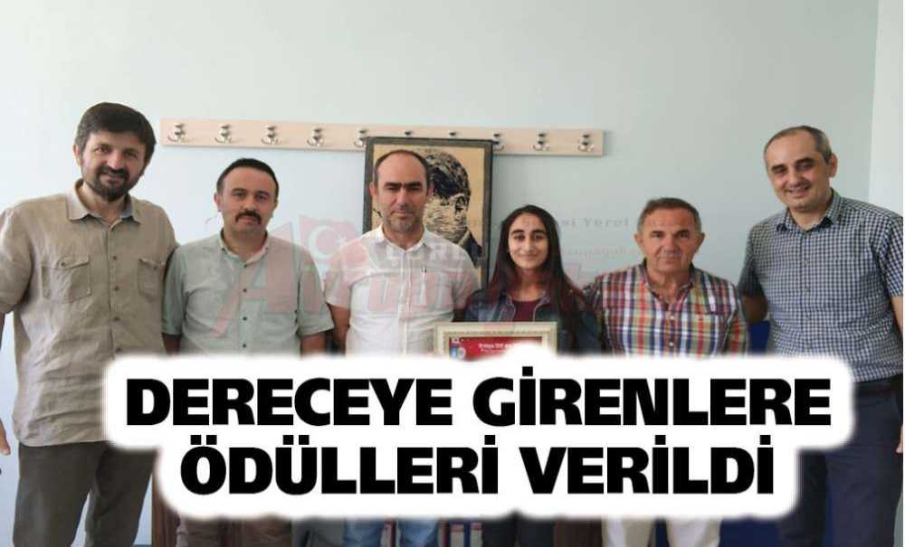 Derece Girenlere Ödülleri Verildi