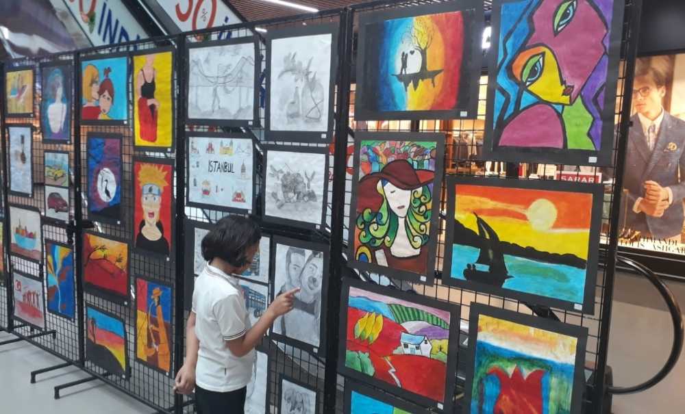 Öğrencilerin Yaptığı Ürünler Sergilendi