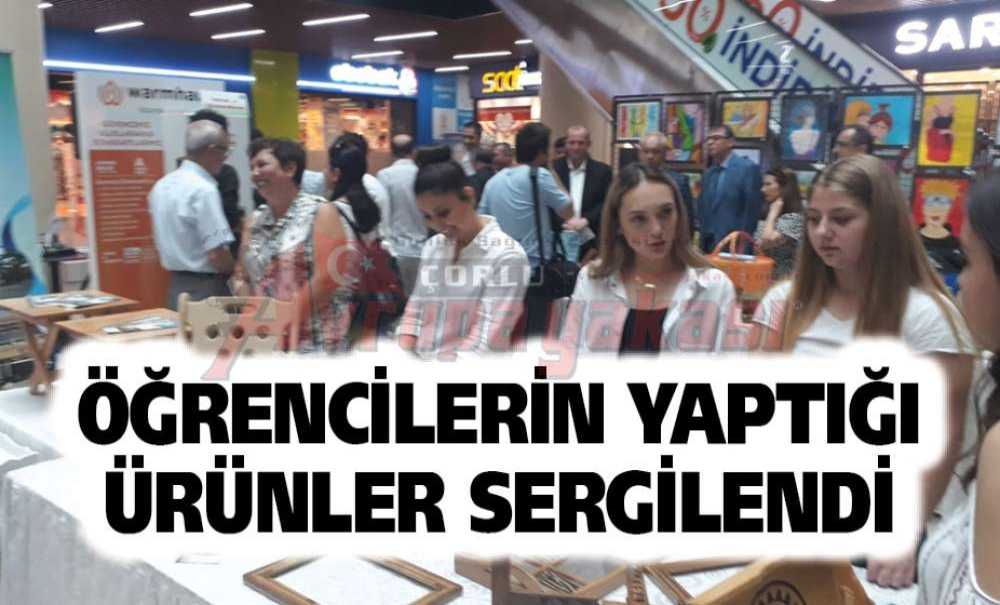 Öğrencilerin Yaptığı Ürünler Sergilendi