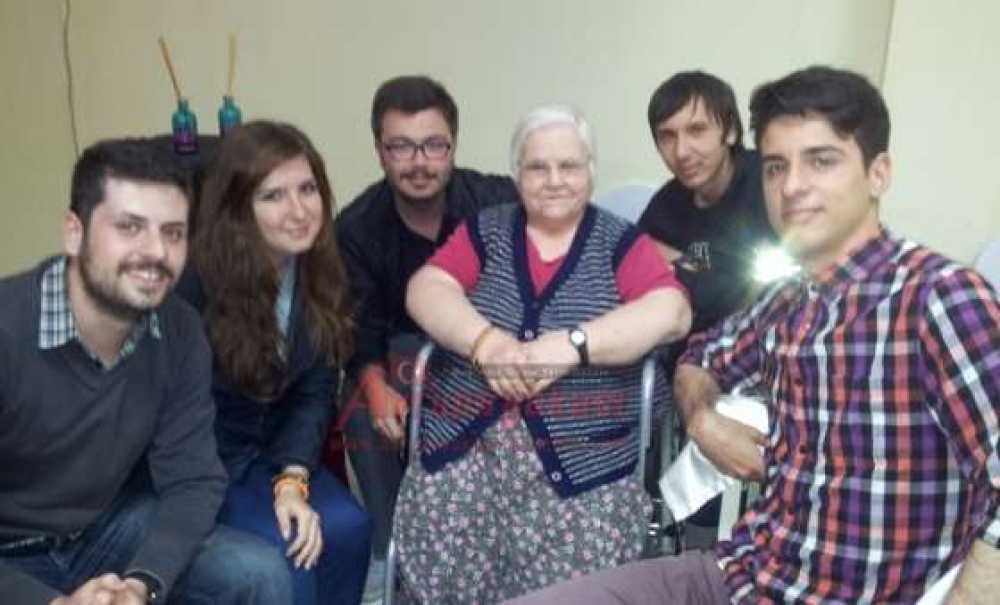 Çorlu Myo Öğrencilerinden Huzurevi Ziyareti