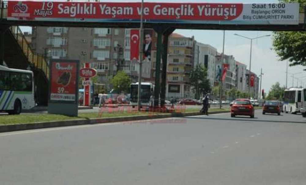 Çorlu Belediyesi`nden Sağlıklı Yaşam Ve Gençlik Yürüyüşü