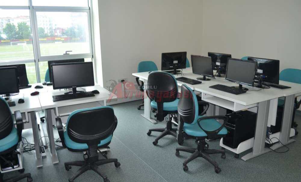 Gençlik Merkezi Yeni Adresinde