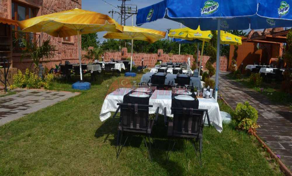 Göz Dolduran Bahçeli Konak Açılıyor