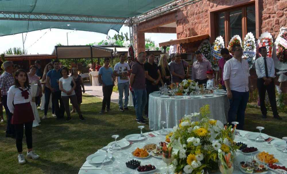 Bahçeli Konak Görkemli Törenle Açıldı