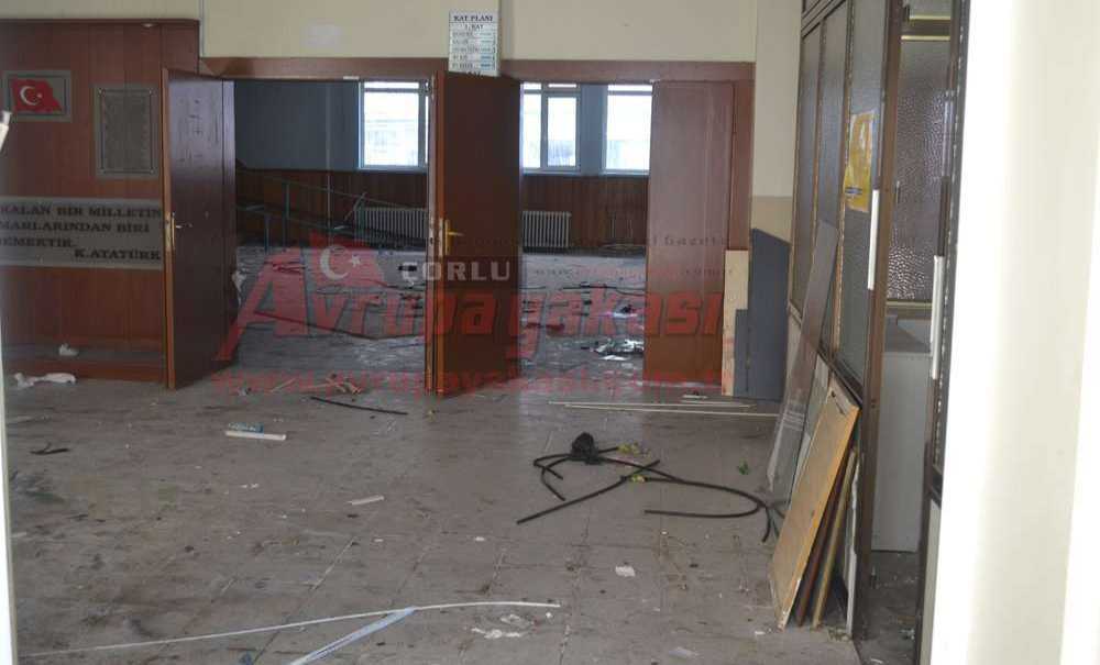 Devlet Kurumu Talan Ediliyor