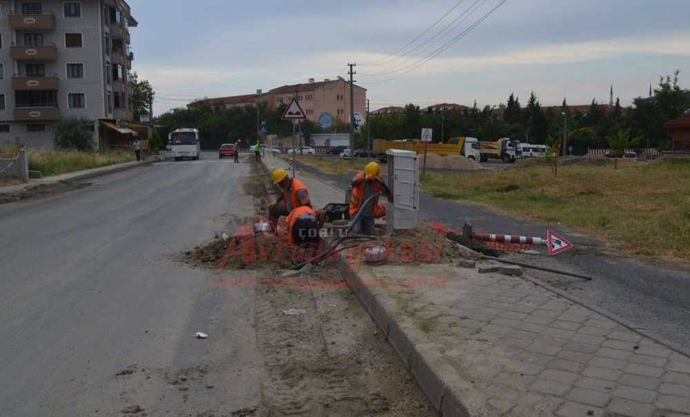 Mahalle Şantiyeye Döndü