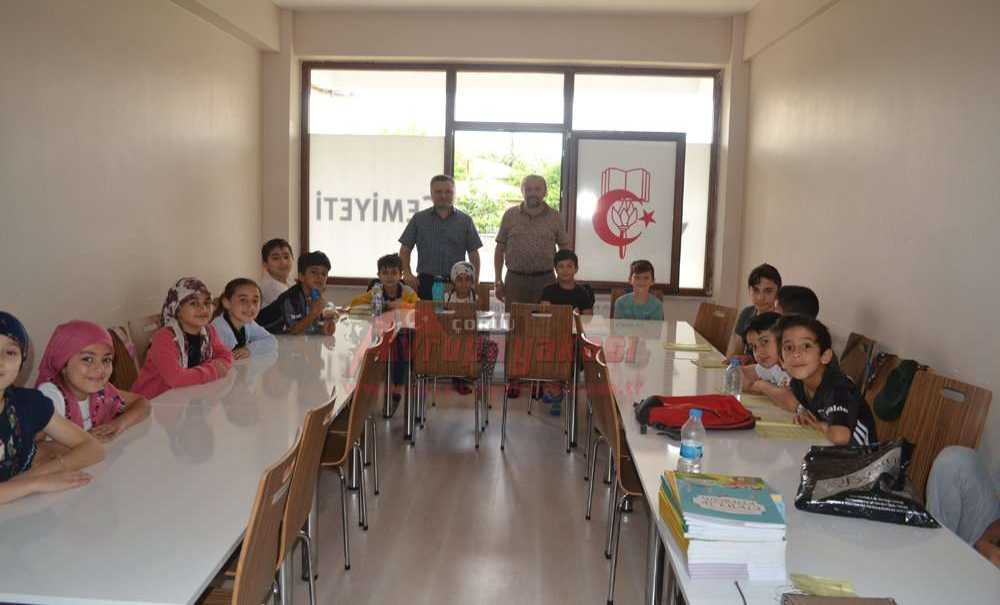 Yaz Kurslarına Onlarca Öğrenci Katıldı