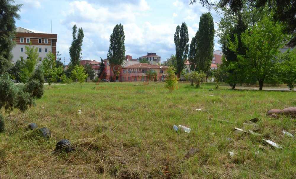 Vatandaşlar Yeşil Alanın, Park Yapılmasını İstedi