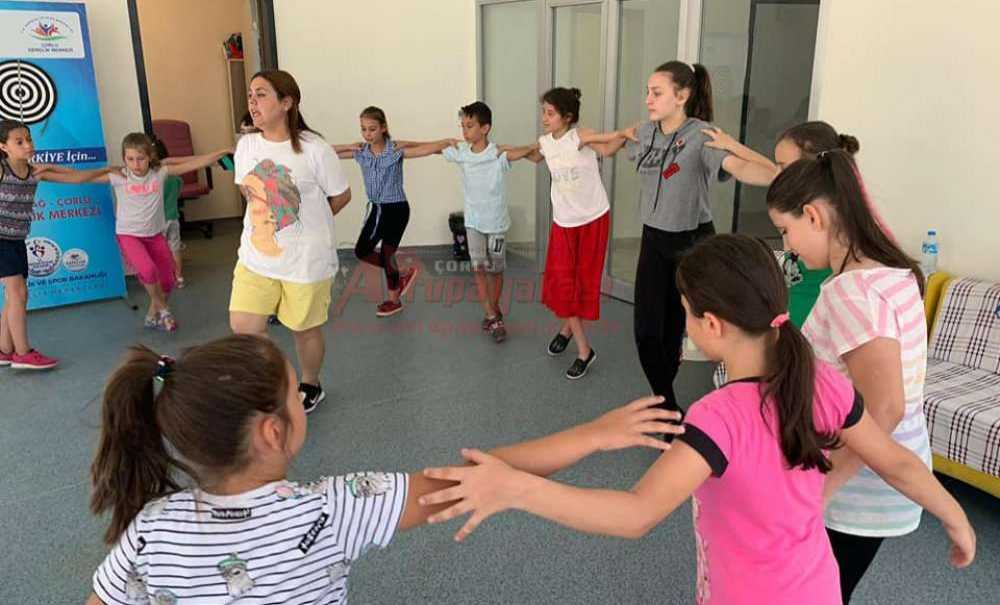 Gençlik Merkezi Çalışmalarında Hız Kesmiyor