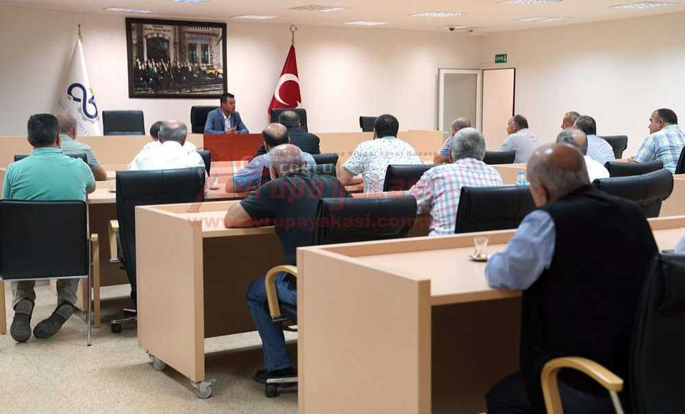 Başkan Sarıkurt Minibüsçüler Ile Bir Araya Geldi