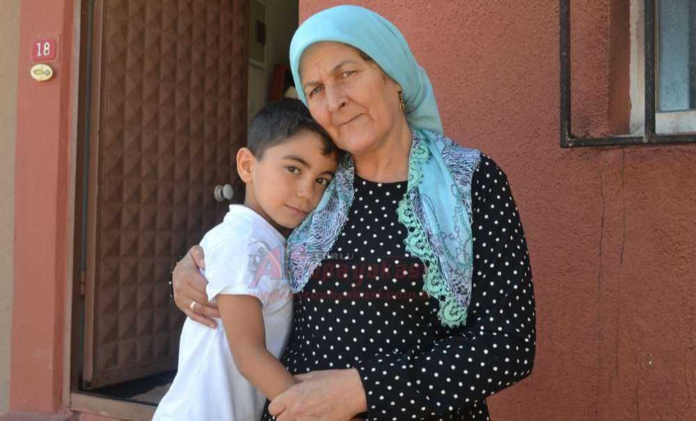 Evi Kundaklanan Kadın, Yardım Bekliyor