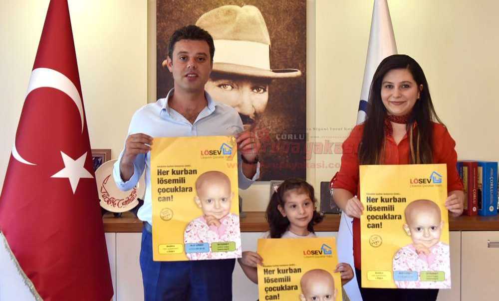 Minik Kahraman Nehir'den Başkan Sarıkurt'a Ziyaret