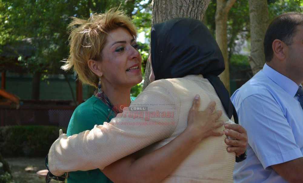 Bayramlaşmada Duygu Dolu Anlar Yaşandı