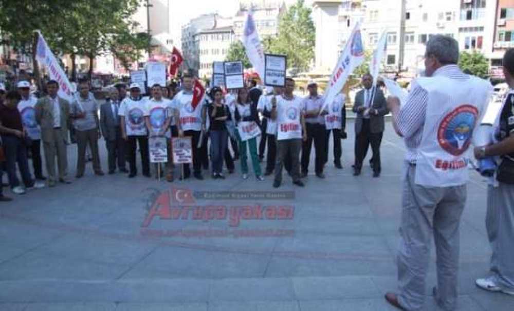 Eğitim – İş Çorlu Temsilciliğinden Basın Açıklaması