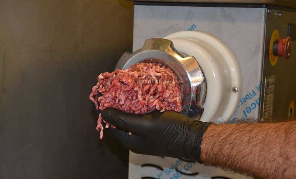 Kasaplarda Kıyma Yoğunluğu Yaşanıyor