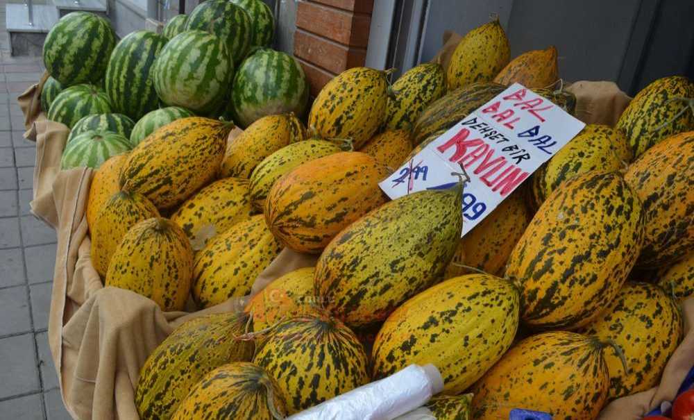 Yaz Mevsiminin Meyvesi Ağızları Tatlandırdı