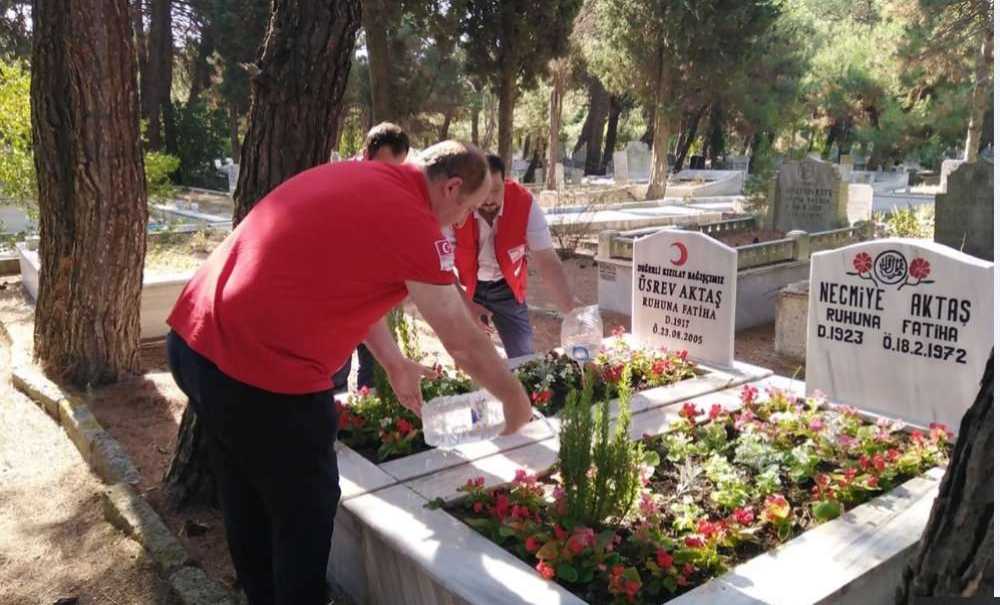 Kızılay Çorlu Şubesi'nden Vefa Örneği