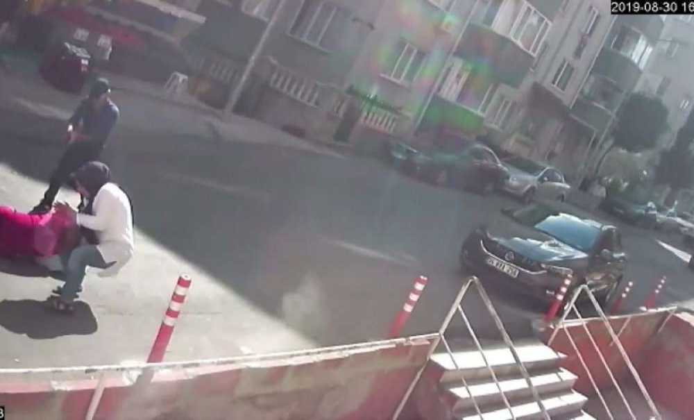 Sokak Ortasında Silahlı Saldırı: 1 Ölü