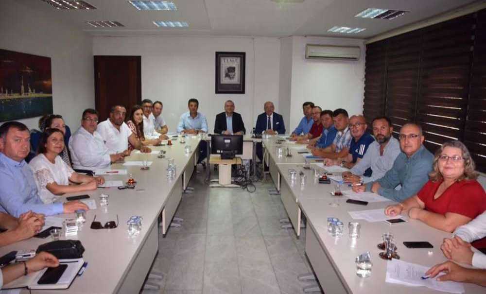 Başkan Sarıkurt'u Makamında Ziyaret Etti