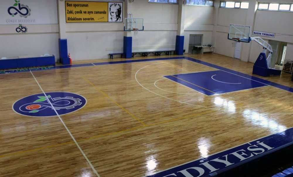 Kapalı Spor Salonu Yeni Sezona Hazır