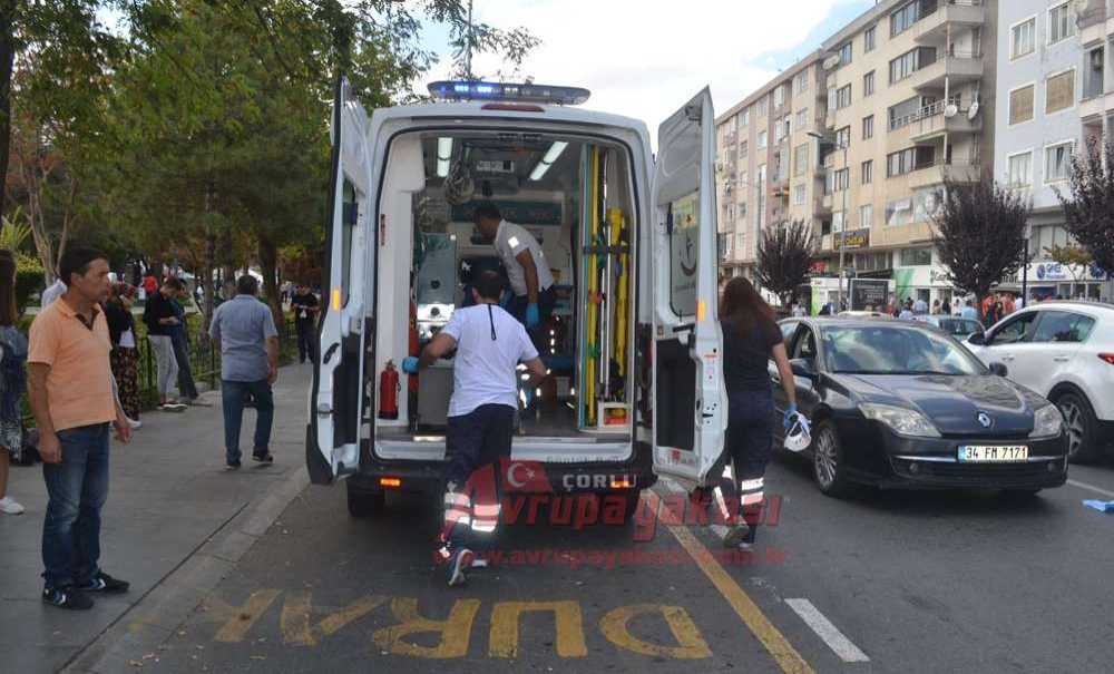 Karşıdan Karşıya Geçen Kadına Çarptı