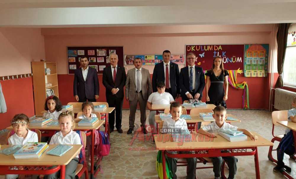 Ders Zilini Kaymakam Sarılı Çaldı