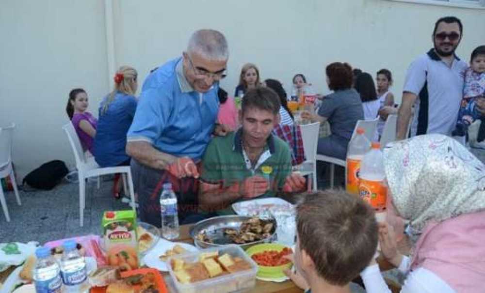 Çbsk Sporcuları Ve Aileleri Piknikte Buluştu