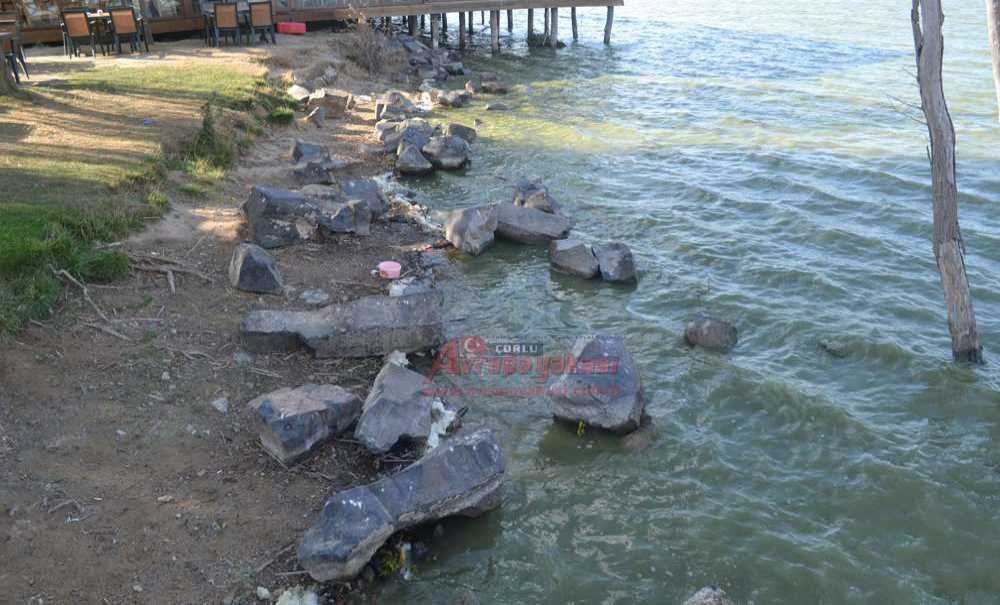 Vatandaşlar Gölbaşı Parkı'nın Bakımsızlığından Şikayetçi