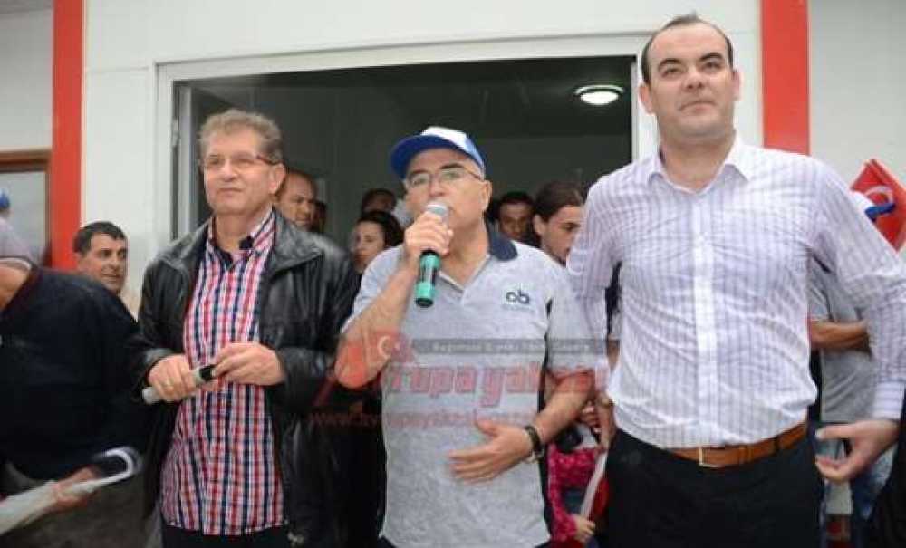 Binlerce Kişi Gençlik İçin Yürüdü