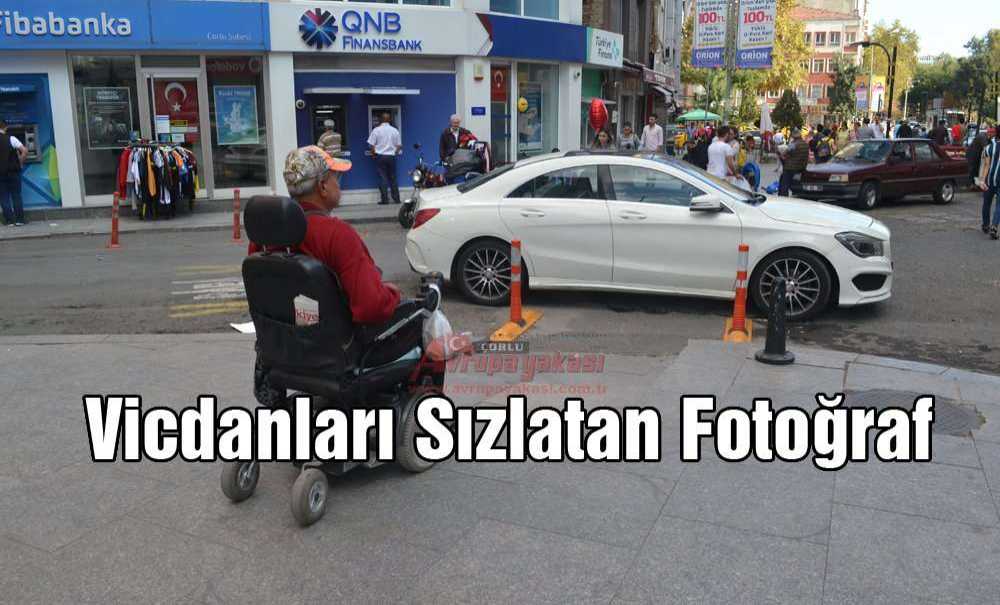 Vicdanları Sızlatan Fotoğraf