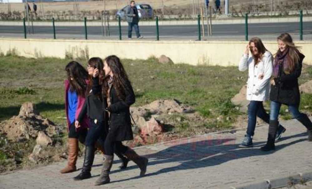 Cuma Günleri Serbest Kıyafet Uygulaması