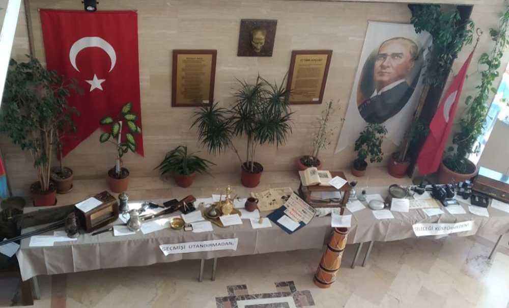 Ata Yadigârı Sergisi Büyük İlgi Gördü