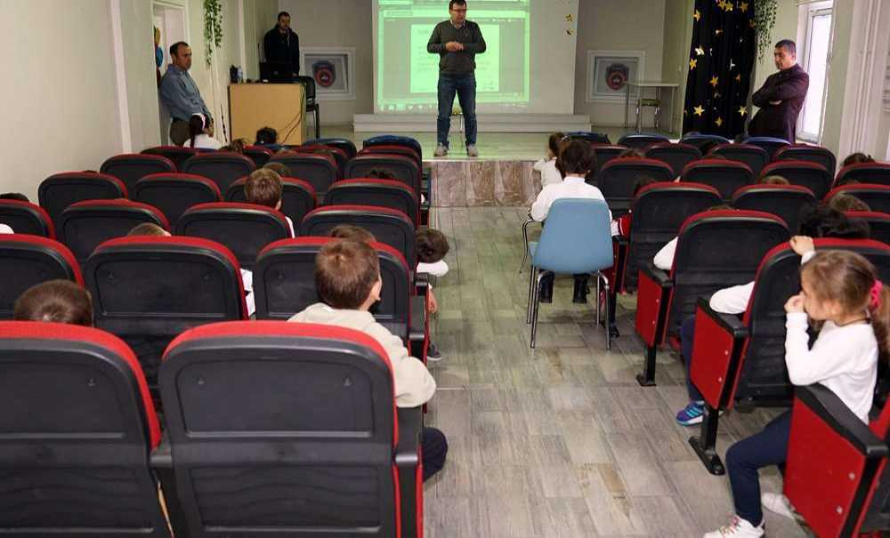 Geri Kazanım Ve Ambalaj Atıkları Konulu Eğitimler Başladı