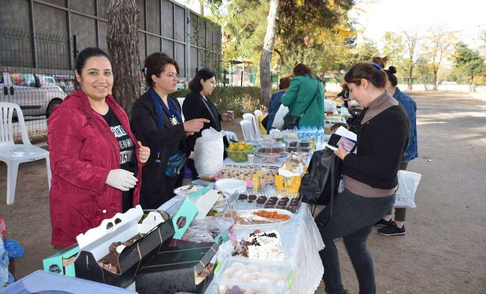 Kermes Büyük İlgi Gördü