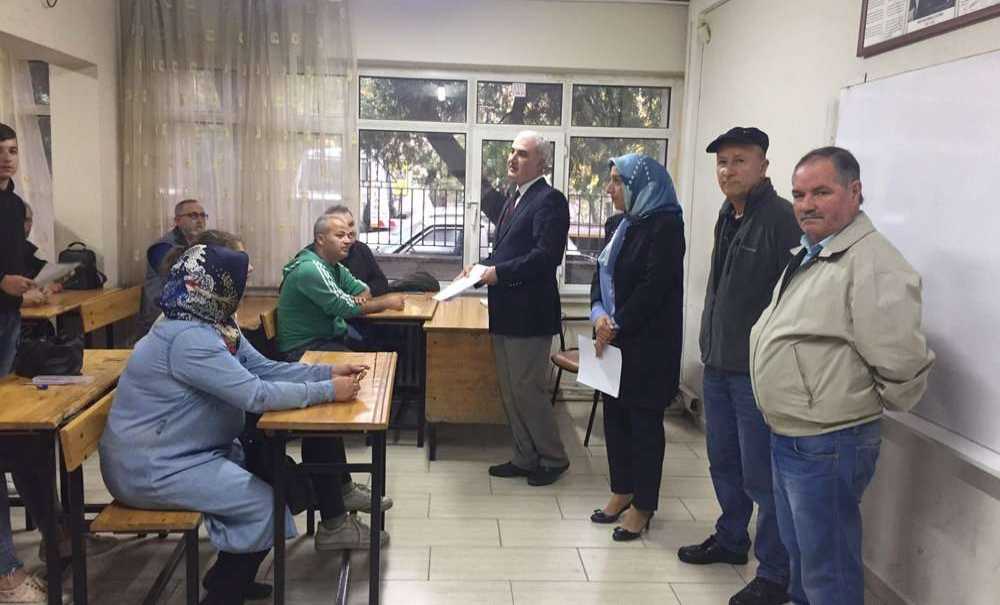 Esnaflar Belge Almak İçin Sınava Girdi