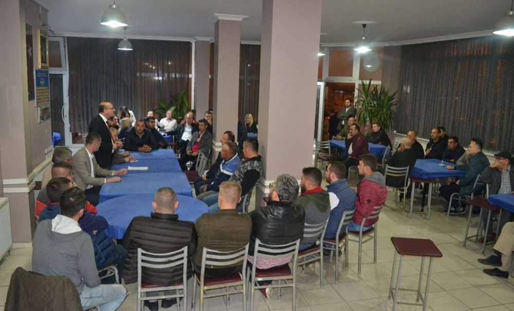 Özgür Ertaş Üyelerle Bir Araya Geldi