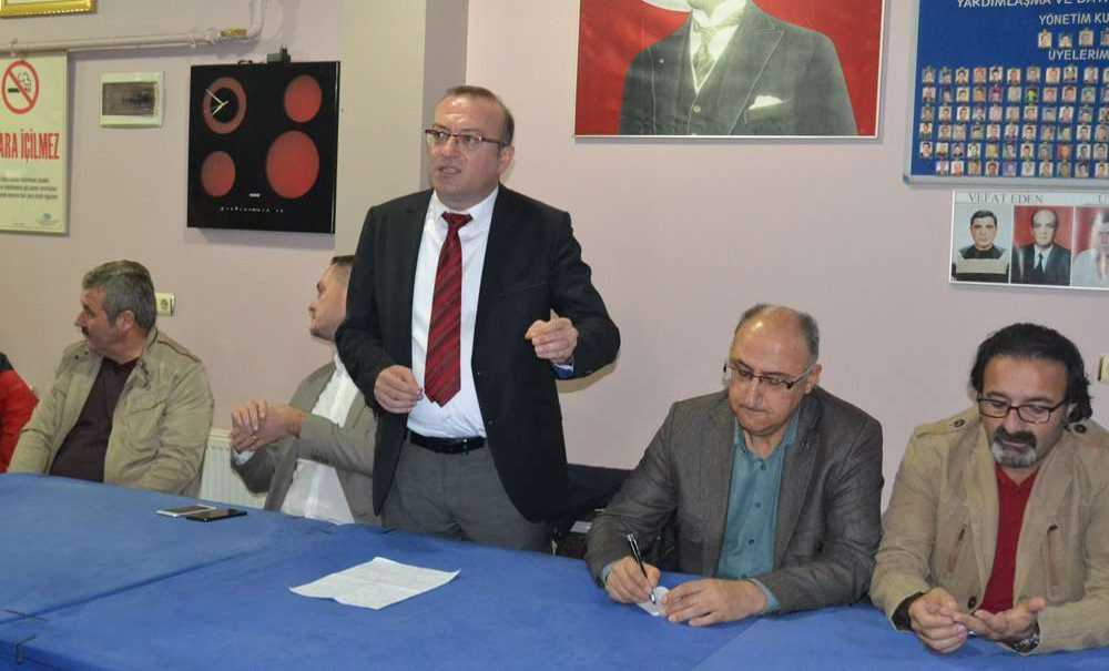 Özgür Ertaş Üyelerle Bir Araya Geldi